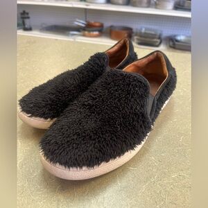 UGG Black and Brown Shearling Footwear